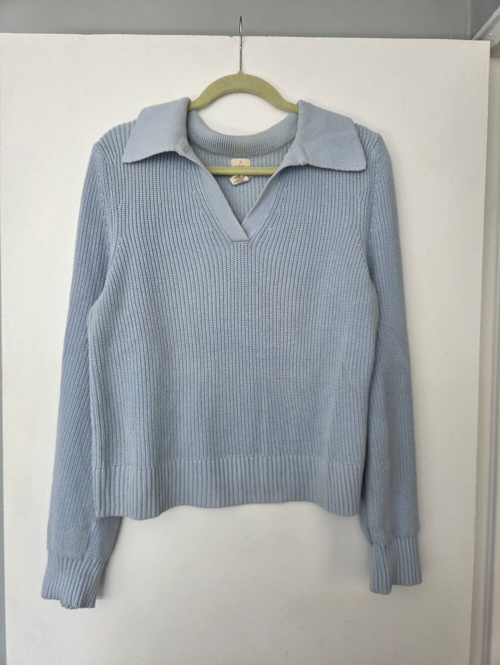 Collared 100% cotton sweater